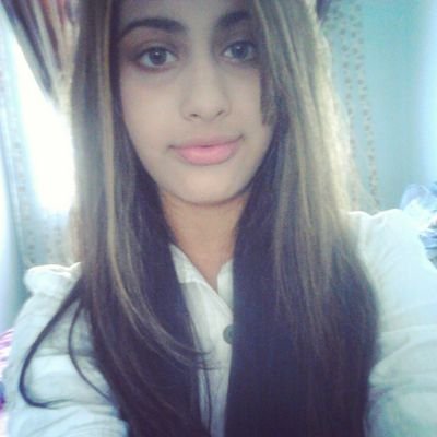 grandesbeth's profile picture. pain is just a consequence of love .