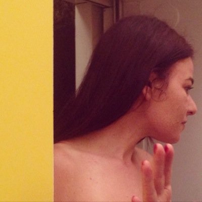 AlinaCorradini's profile picture. Immagina una rivoluzione gentile, senza violenza, ma radicale nelle sue scelte ed irreversibile negli effetti...una rivoluzione col volto di una donna. M.P.