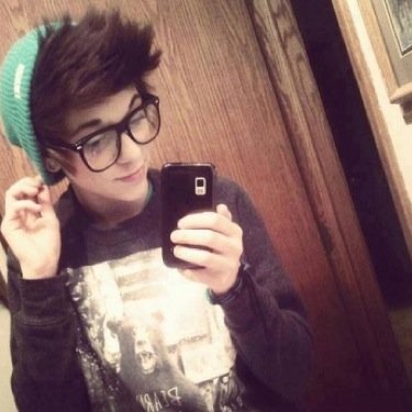 @Jakethecake__ is my boyfriend ❤️he is the only reason I'm still here. My forever and always, only mine. Don't touch, hurt, or flirt