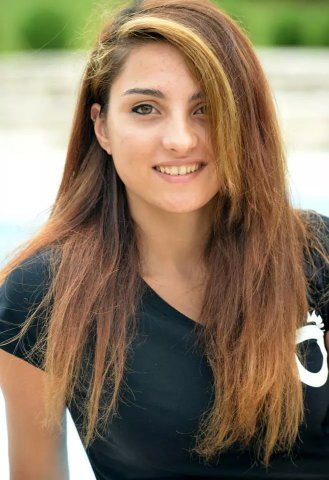 mietta1998's profile picture. 