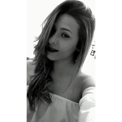 I love the way you make me smile '