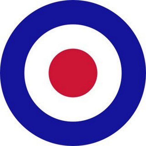 Fine purveyor of terrible jokes. Ageing Mod. Fan of Wakefield Trinity, Leeds United. Love Horse Racing