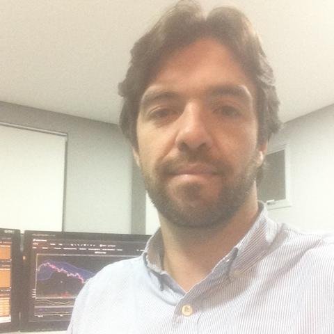 Assessoria financeira para Renda Fixa e Renda Variável, mercado brasileiro e/ou americano. Calls, relatórios, carteiras administradas, bonds e treasuries.