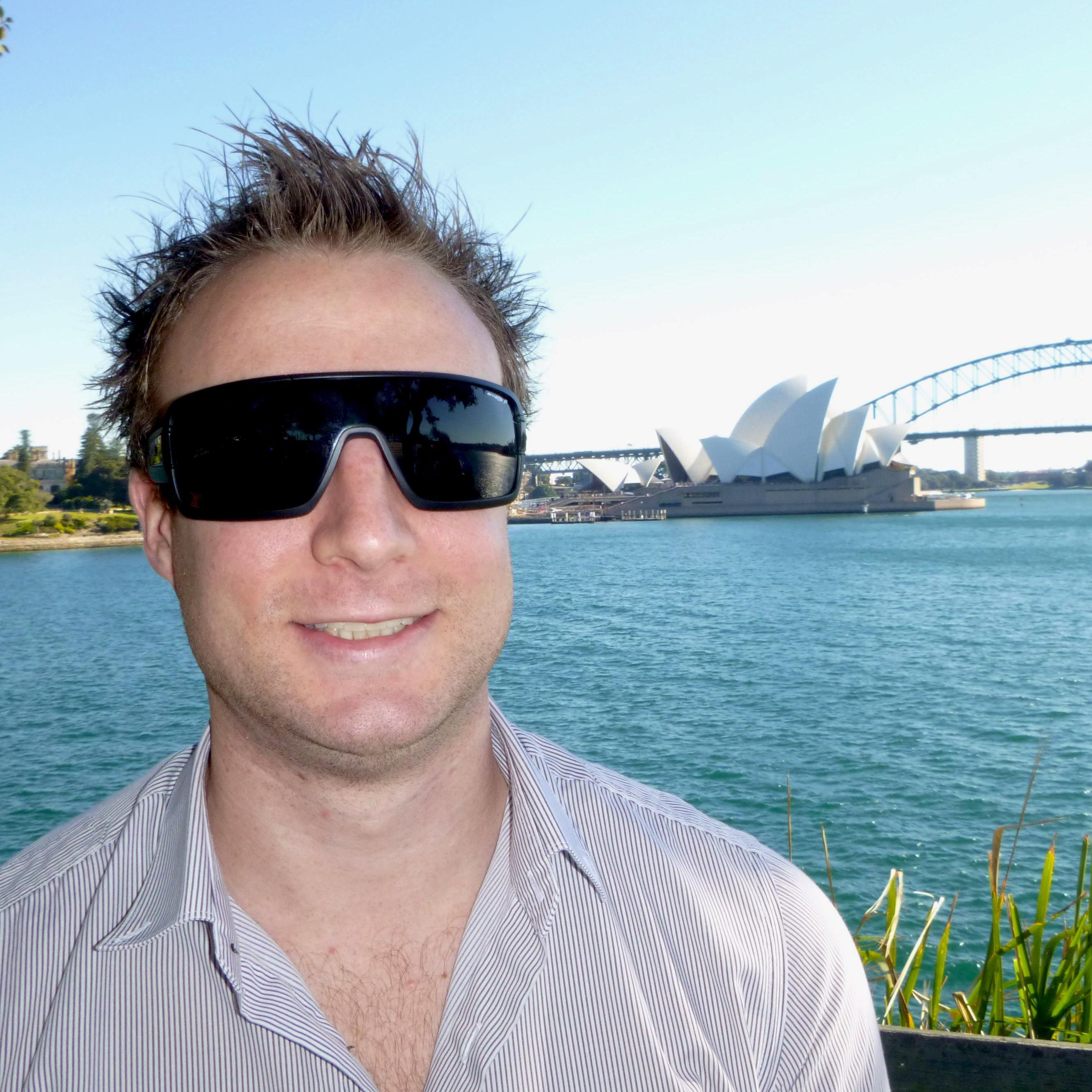 Internet marketer and entrepreneur who loves adrenalin sports, living a healthy lifestyle and simply having fun.