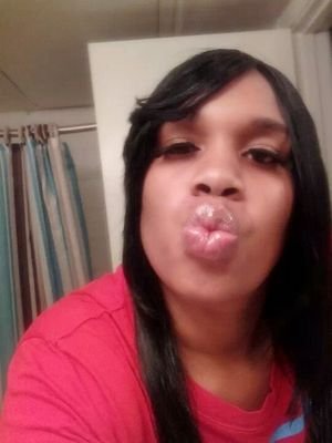 AH TURNT UP WOMAN BUT STILL TAKE CARE OF BUSINESS