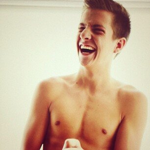 ruppmeupp's profile picture. I fucked Dillon in the bathroom at Chicago Sunsation Tour