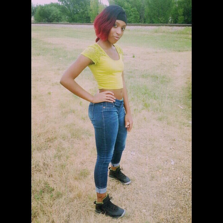 Kik Me Lexisssbish_ : )