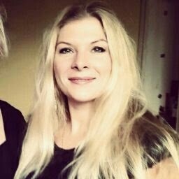 Gallivanter. Writer. Had horrible recurrent corneal erosions for years but all good now! Ended up in South Korea, as army TAP counselor. Married, 2 daughters.