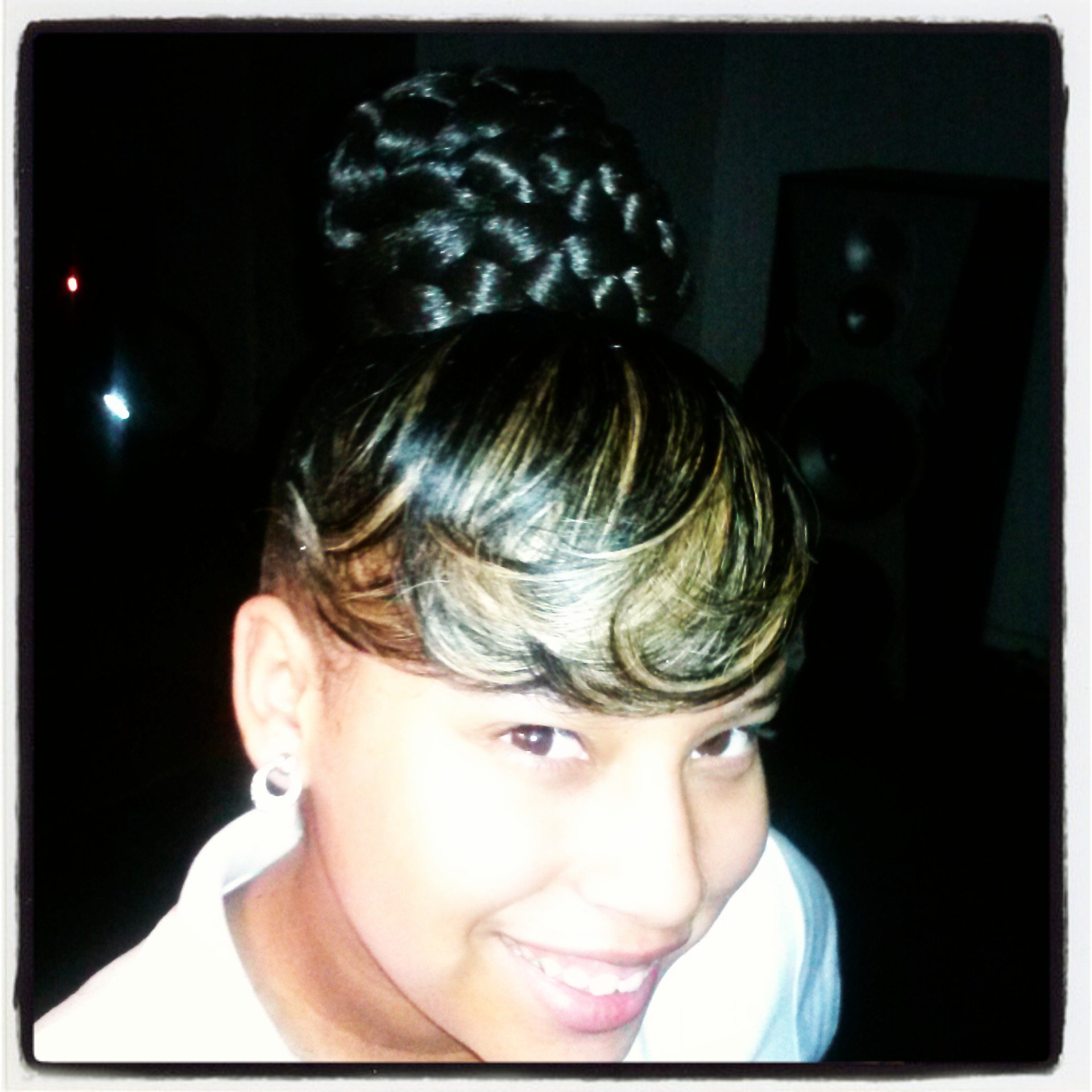 aresacrawford's profile picture. 