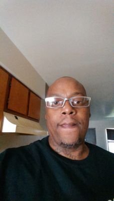 IShowmebaby's profile picture. 