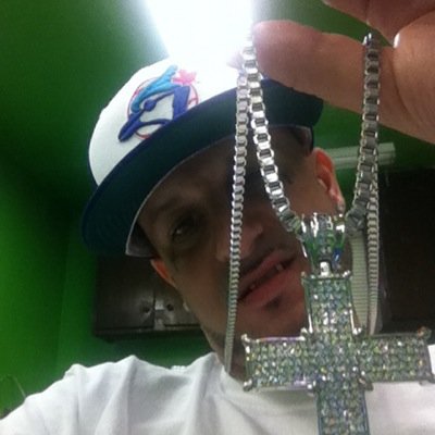 EXPERT ON : RAP SHIT/ SHOES AND CLOTHES!!!!  PAPER CHASERS