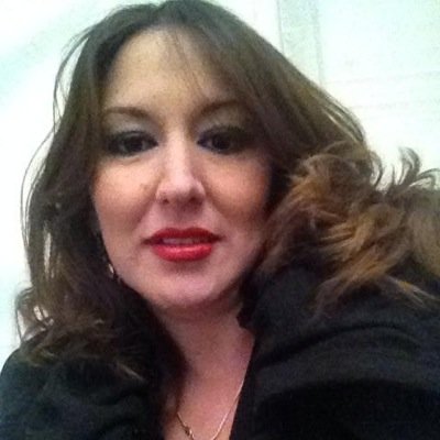 Actriz, cantante e imitadora.