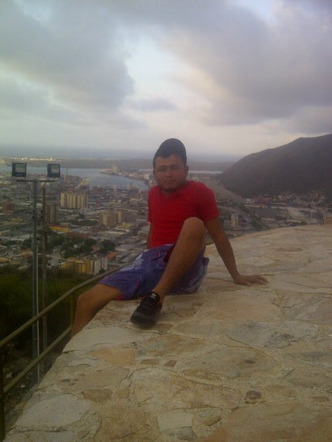 Chico valenciano En busca de mas experiencias m gusta mucho El sexo Contactos 04244503565 para Whatsapp Mi pin:2811e610