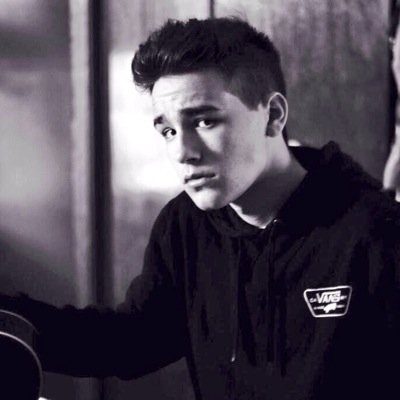 page to get jacob back to minnesota! our mains are @bieberwutsides and @faroutjacob