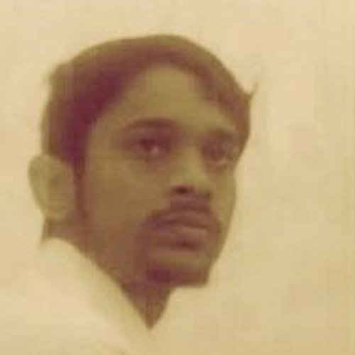 Qualification :1.Rahmani 
                       2.MCA