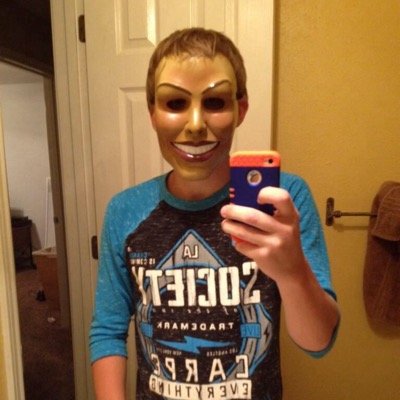 BealsCodey's profile picture. so much grams, unzip the bag, dip in my hand and then I palm trees.