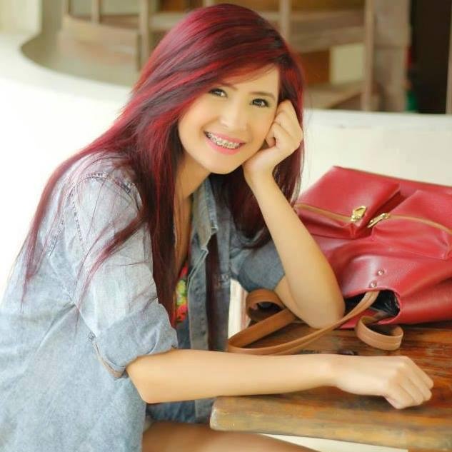 Fashionista at heart. Loves to travel, Great Company with beer and Chocolate! Check Our Blog for Fashion Stuff!