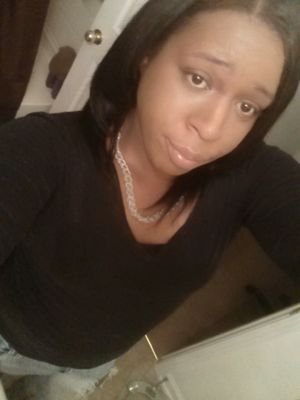 reyonc3's profile picture. aspiring celebrity hair stylist | future reality | time is running out im moving quick| #teamsingle #gaymale #prettyaf #gaylife #idohair