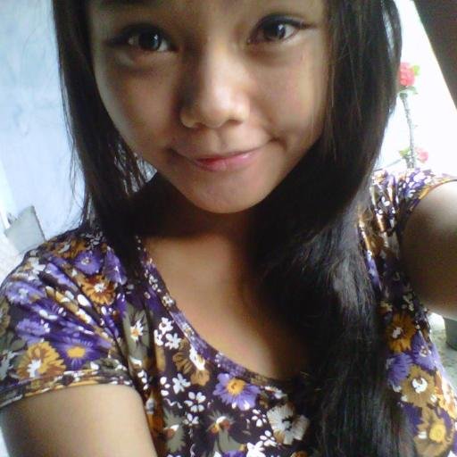 Angela Zita Kumala Cahyaningtyas ☺ ► 27 April 00 ► KRISSA♬