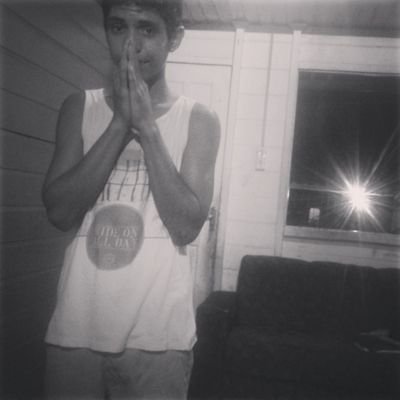 Foda-se a massa, quero é viver minha vida, e por favor, não vivam a minha.