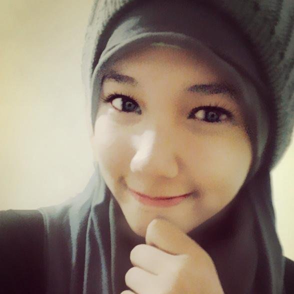 takumi_az_am's profile picture. I'm a weird girl, but I also fun, don't follow me if you aren't happy with me. Addition, I don't like to primp.