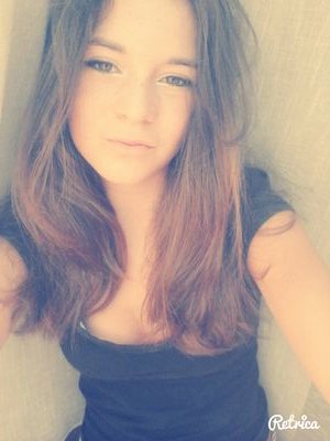 WONDERLAND
Soy la única que conoce mi historia, asique solo yo puedo criticarme, juzgarme y apludirme cuando quiera. 
Instagram: patri_sasew