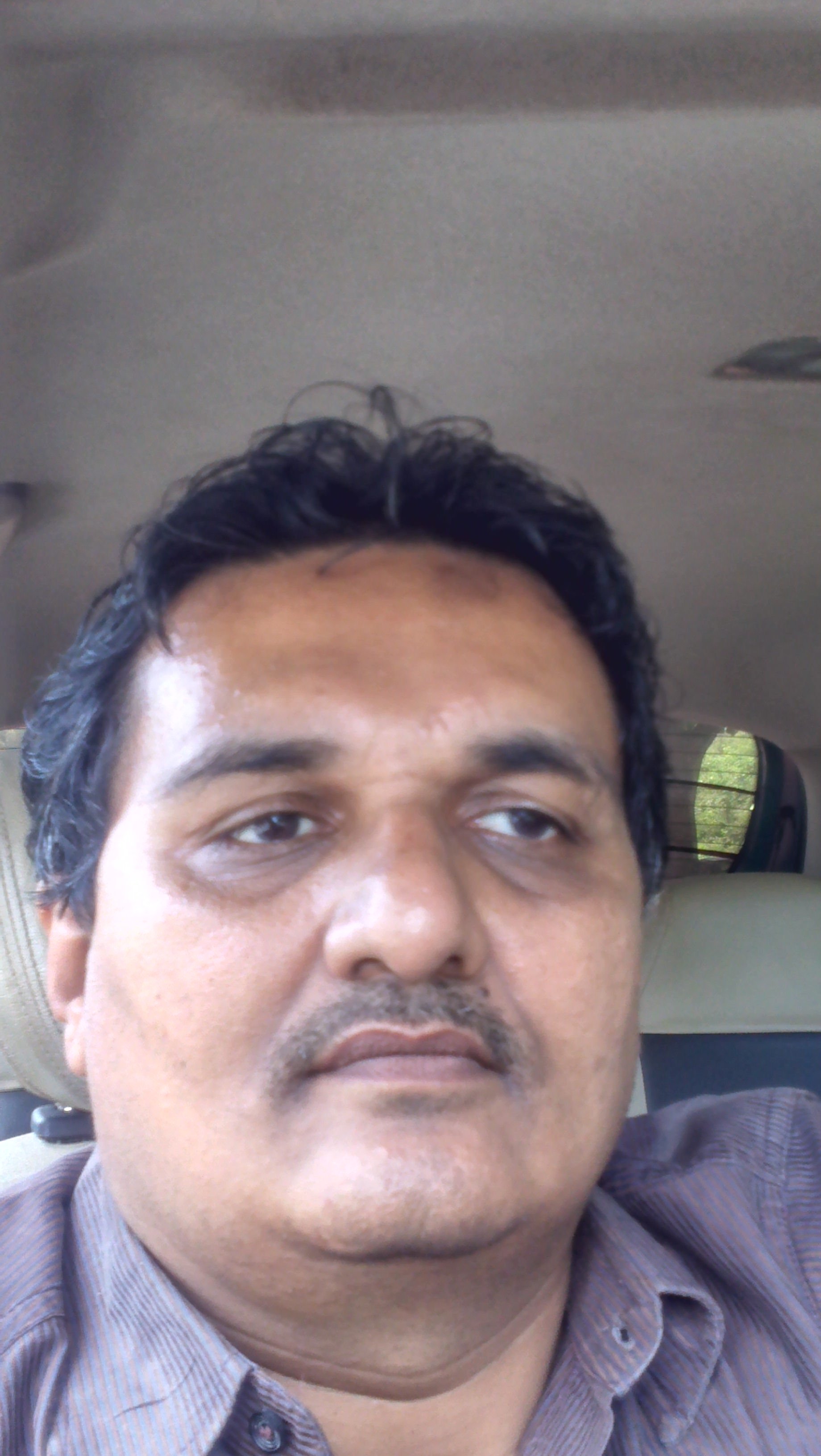 CZinzuwadia's profile picture. 