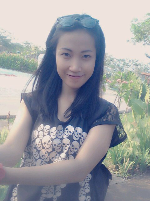 IndriOcintLagi's profile picture. | i ♥ Allah,cooking,ice cream and you ♥ |