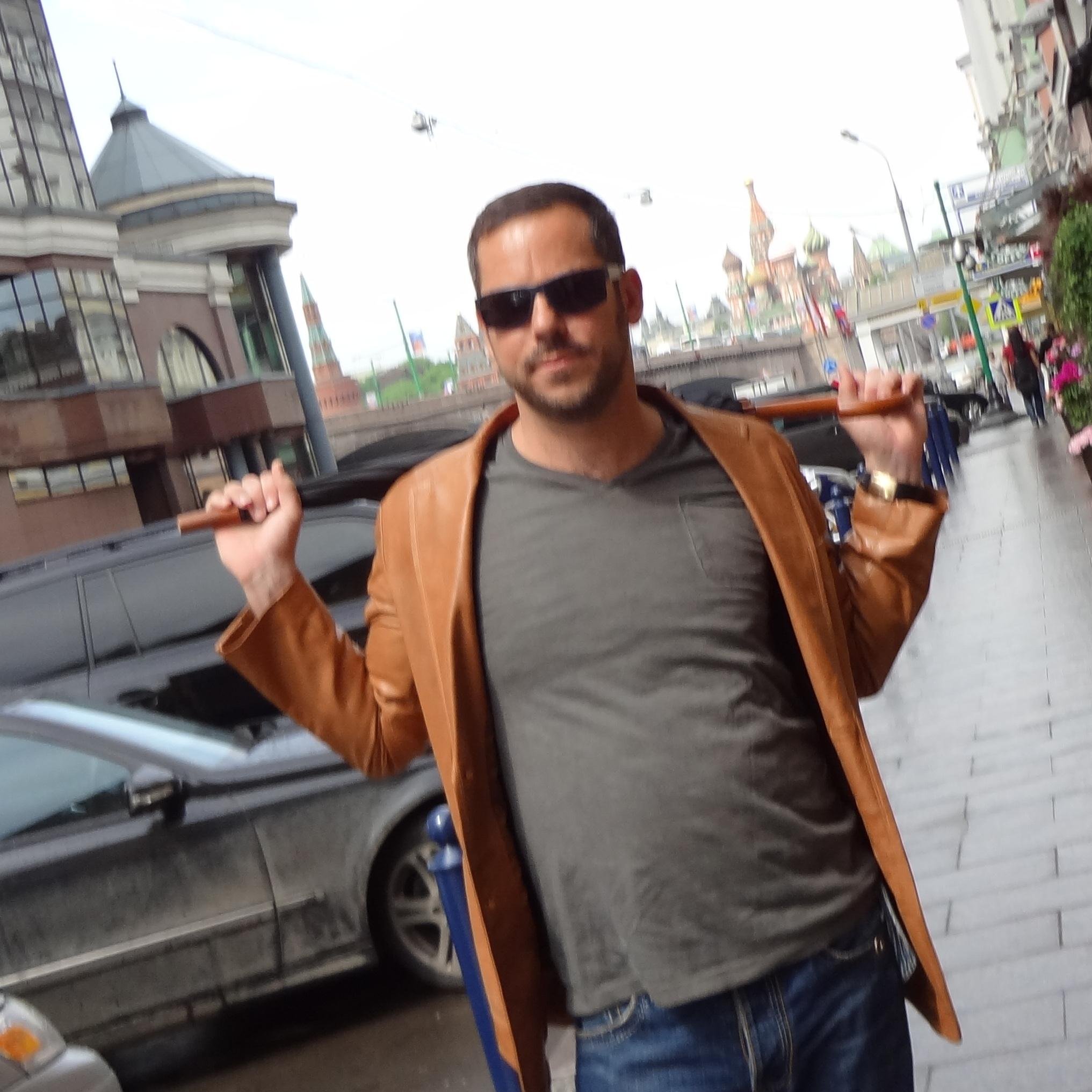 DavidovAlon's profile picture. I try follow quieter voices ( less than 1000 followers).