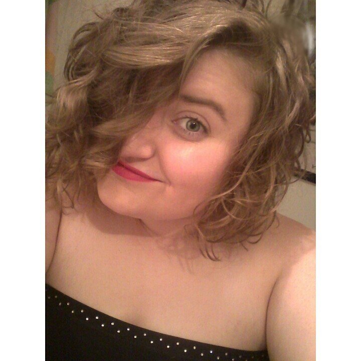 tucker_tiffani's profile picture. Living one day at a time. Loving a boy with tattoo covered skin. 19