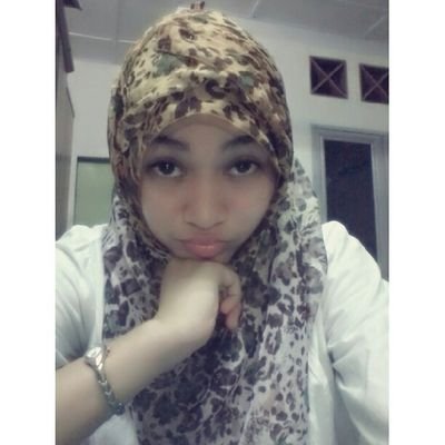 Ardillashii's profile picture. Smile and happiness will come.. (ʃ⌣ƪ)