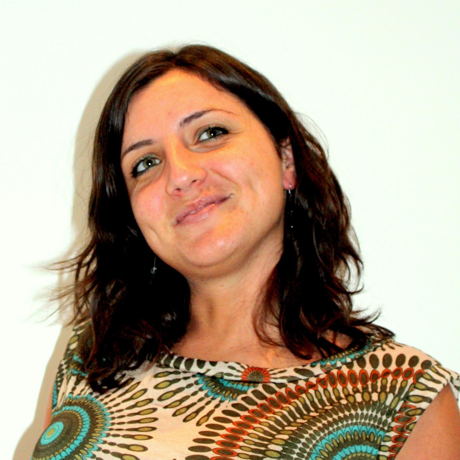 - Freelance Translator - 
             (German/English/French-Italian)
             law, energy&environment, marketing