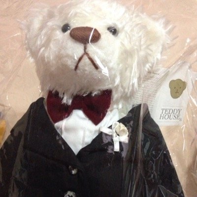 teddy2y's profile picture. 