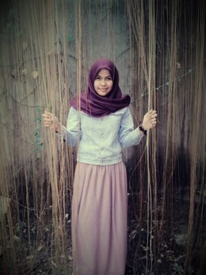 anyunpitak's profile picture. Keep smiling when getting into trouble is a sign that we are strong :') ♥ family ♥ AchmadHendra