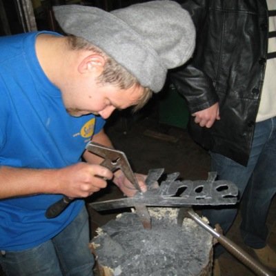 danielsimon1182's profile picture. 