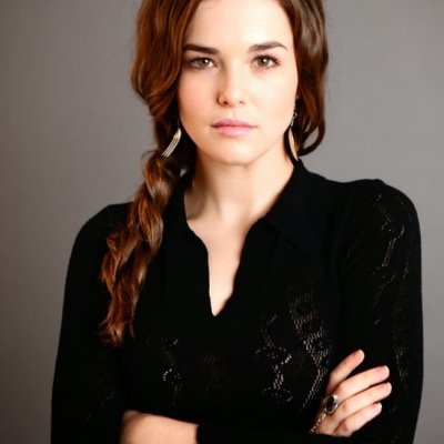 VampRosehunter's profile picture. Name's Rose I am a Vampire hunter and best part a vampire as well so good luck taking me down{Rp,MultiRP,Single}