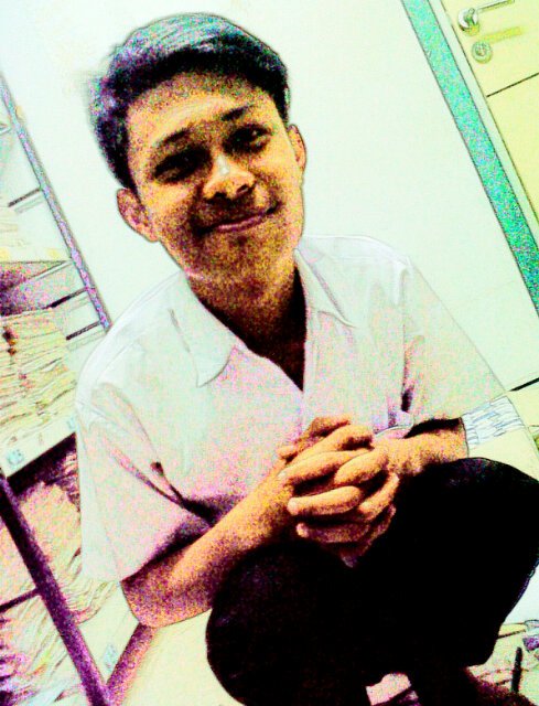 rizkyfauzi32's profile picture. 