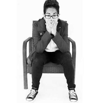 1996. Coverista :) Hay que ser grande, y no agrandado. · QueenBVDA♡ ·[ : ]. 1 Cover y 2100 visitas en 2 semanas y 2 dias 0:)