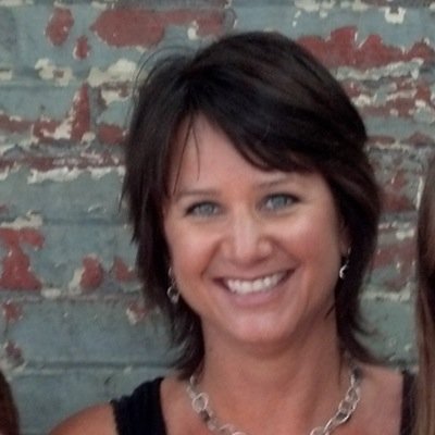 Passionate about my two daughters, technology marketing, and smart, funny people who make me laugh.