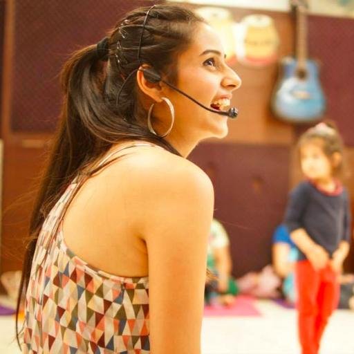 MOZARTSY® innovative workshops explores LIVE MUSIC WITH KIDS (1-10 yr) using instruments, props & crafts. 
It’s about kids, parents & music time together!