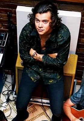 dontfullowme's profile picture. you're beyond amazing so I gave you a free follow! pls follow @tossmeashton