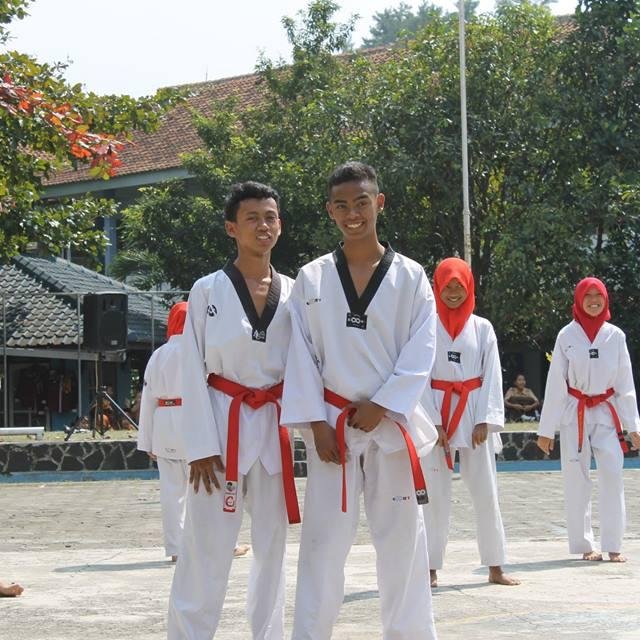 mades bandae