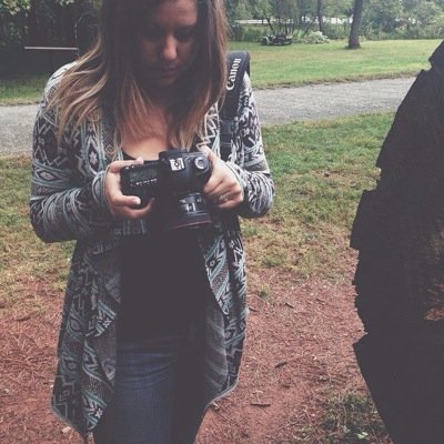 sarahmdambra's profile picture. Home is where the waves are. Wedding photographer.