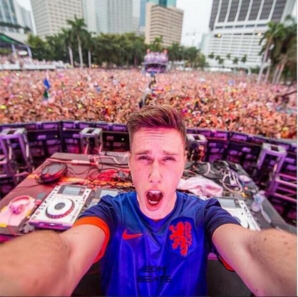 The Brazilian Support To @nickyromero @dimitrivegas & @likemike @MartinGarrix @djafrojack and Other DJ'S