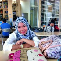 Nur Khamilah (@milamilx) 's Twitter Profile