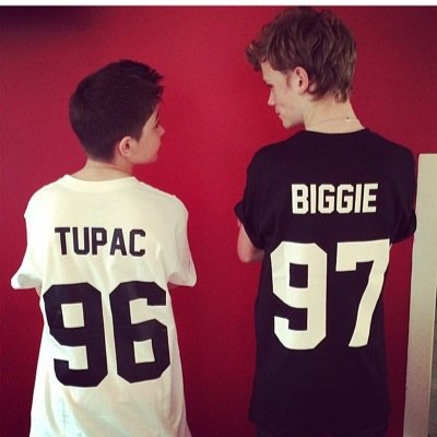 @ThePowPowGirls RT X1 @ barsandmelody follow my personal @ilovedavines