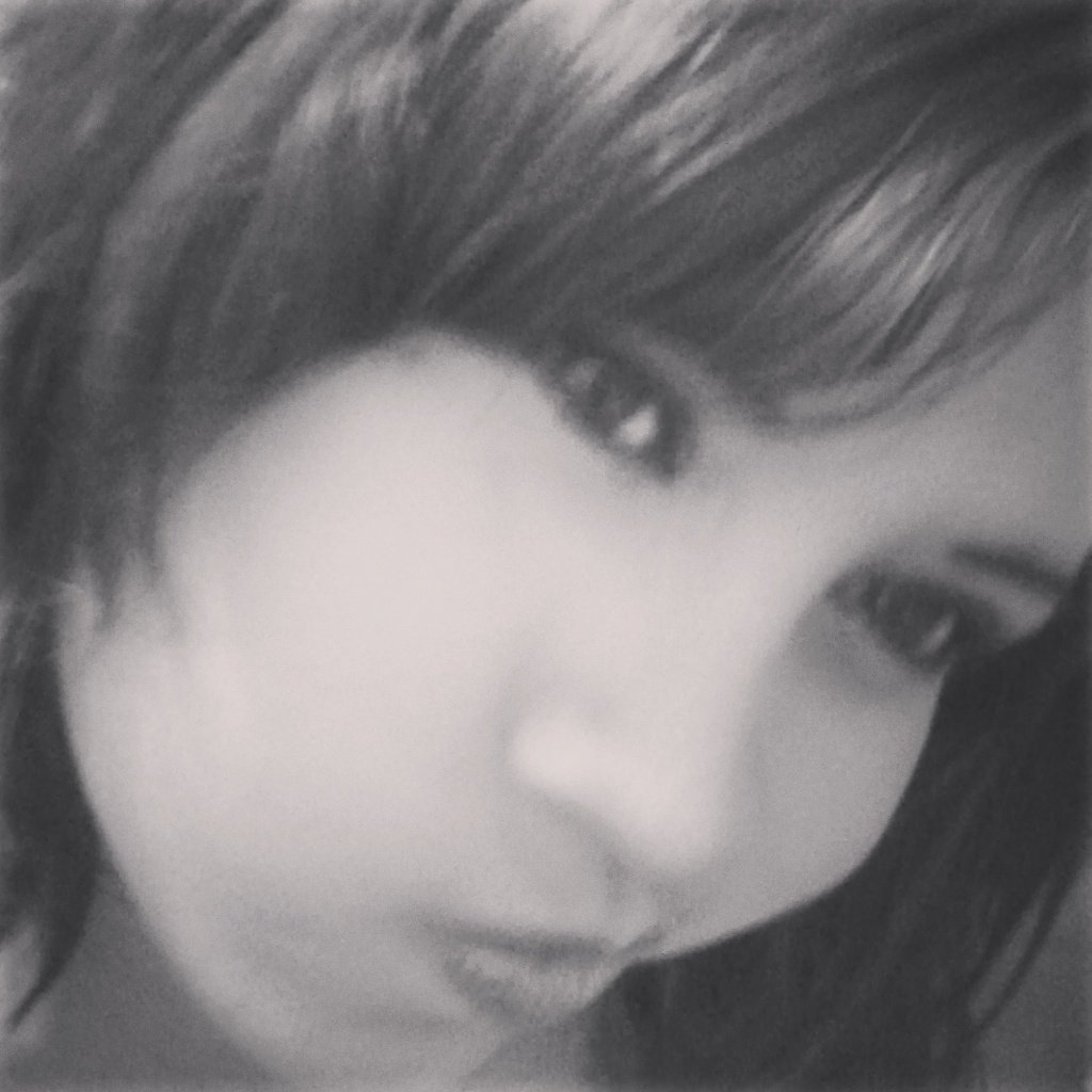 saray1490 Profile Picture