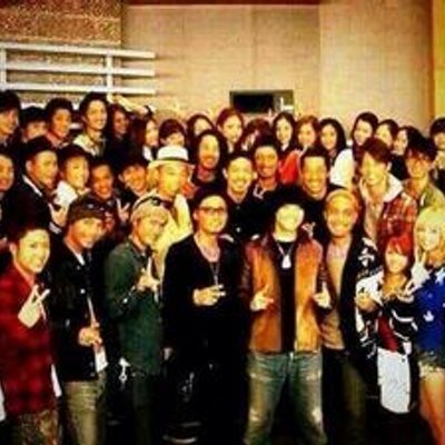 Exile Tribe 歌詞bot 泣きたいくらい 僕がキミを 好きになればなるほど 何故だろう キミは悲しそうだから 逢いたくても 逢いたいって 言えなくなってしまう 儚く 降り積もる Powder Snow Powder Snow 永遠に終わらない冬 三代目 J Soul Brothers