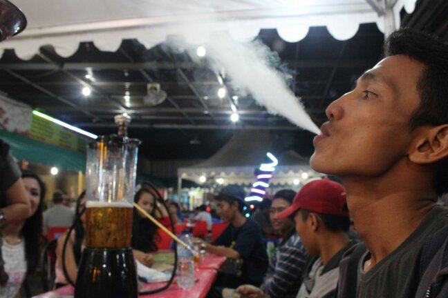 Gak perlu cantik . Yang penting nafas panjang!!!