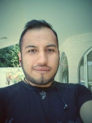 julian_zpda's profile picture. 